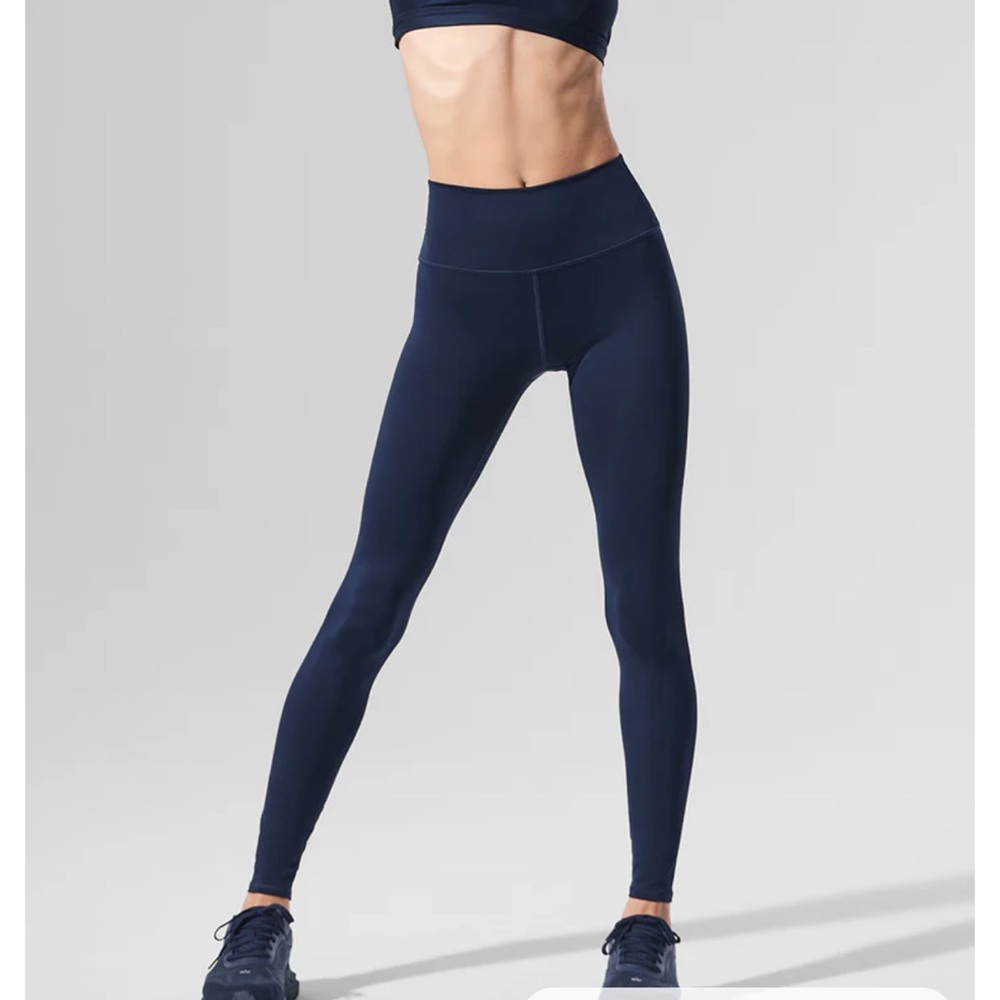 Women's ALO navy airlift leggings full length